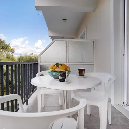 Dolphin Sea View 11 Apartamento Keri