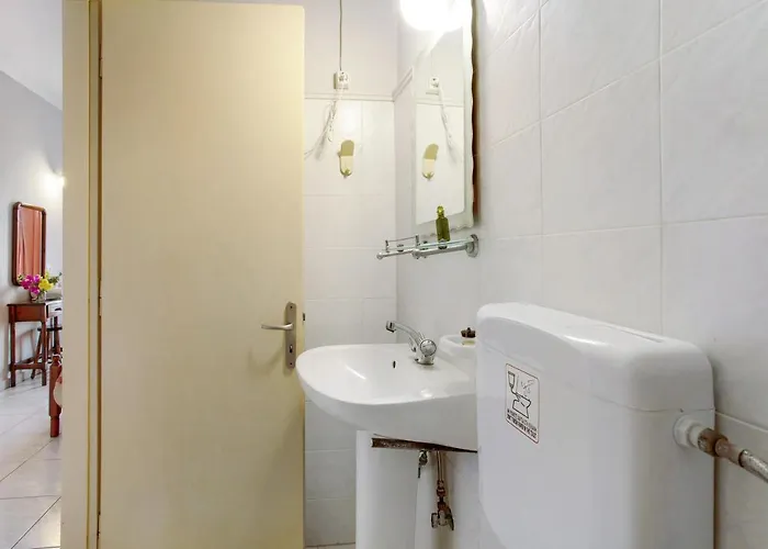 Dolphin Sea View 11 Апартаменты