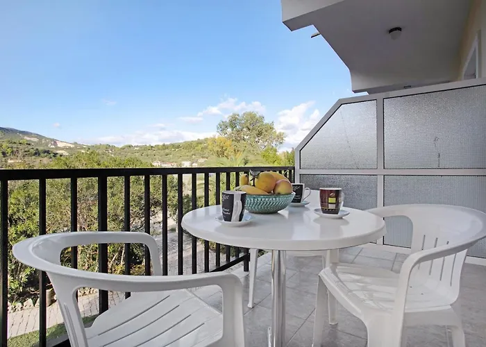 Dolphin Sea View 11